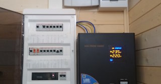 Установка и подключение стабилизаторов напряжения от 567 руб в Люберцах - ЭлектроЛюб